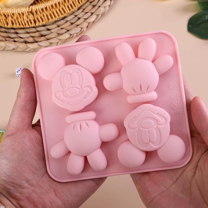 Oven Mitt Silicone - Cute Anime Mickey Silicone 4-Cavity Nonstick